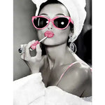 Broderie Diamant Femme qui se Maquille - Vignette | My Diamond Painting